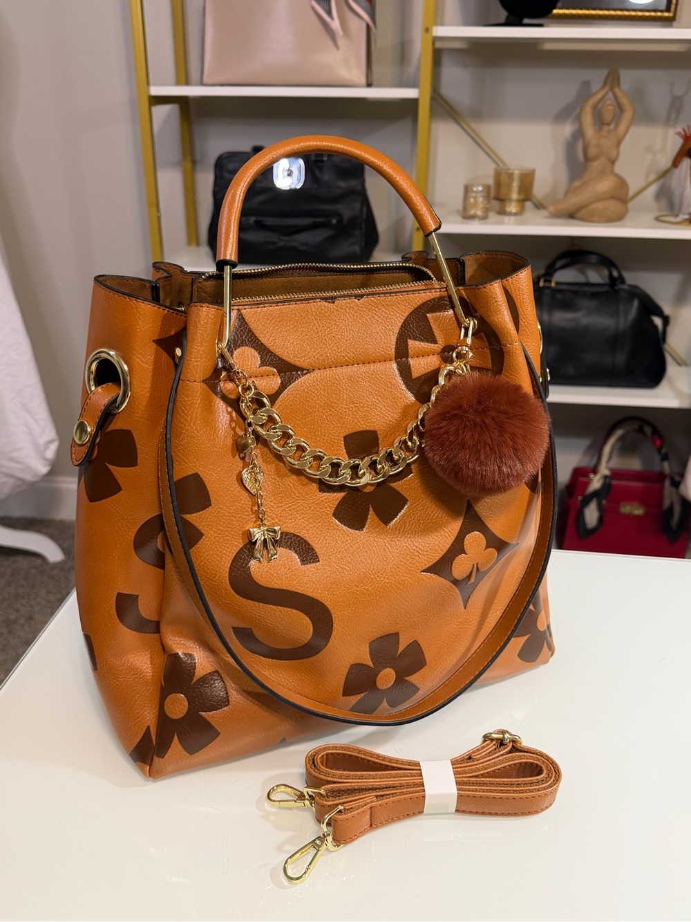 NWOT Travistar Floral Embossed Faux Leather Bucket Tote (Brown) - Picture 16 of 16